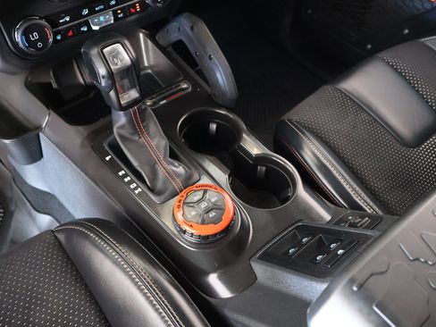 Used 2024 Ford Bronco Raptor AWD/4WD image 9
