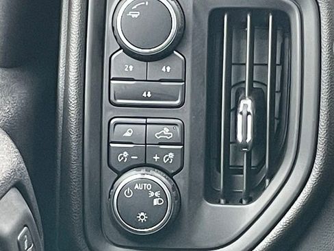 Used 2025 Chevrolet Silverado 2500 W/T w/ WT/CX Safety Package image 28