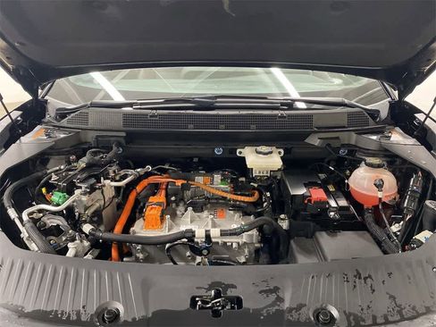 Used 2024 Chevrolet Equinox EV RS image 13