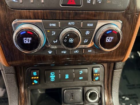 Used 2017 Chevrolet Traverse Premier AWD/4WD image 40