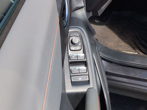 Used 2024 Subaru Crosstrek 2.5i Limited image 8