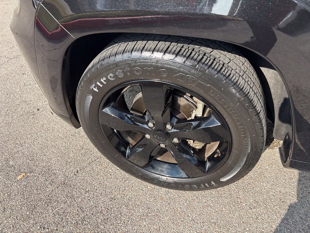 Used 2016 Jeep Grand Cherokee High Altitude RWD image 9