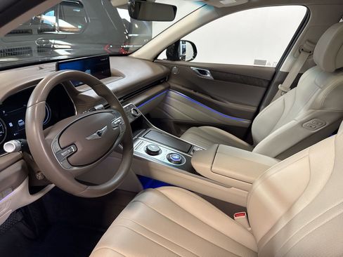Used 2024 Genesis GV80 3.5T image 11