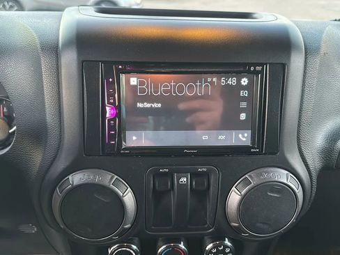 Used 2015 Jeep Wrangler Sport w/ Quick Order Package 24S image 25