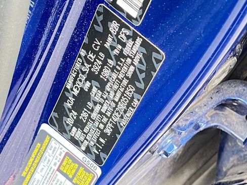 Used 2025 Kia K4 LXS image 30