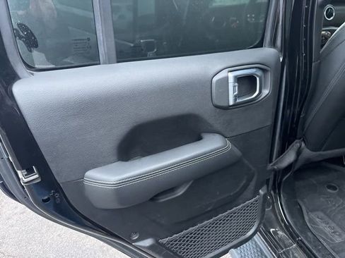 Used 2022 Jeep Wrangler Unlimited Sahara w/ LED Lighting Group image 11