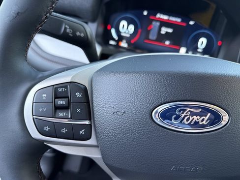 New 2026 Ford Explorer Active w/ Active Comfort Package RWD image 25