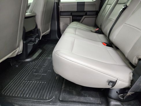 Used 2022 Ford F250 XL w/ STX Appearance Package image 36