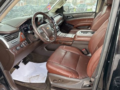 Used 2018 Chevrolet Suburban Premier image 29