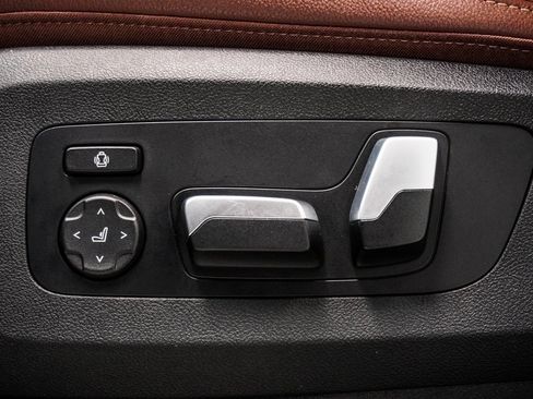 Used 2021 BMW X5 xDrive45e w/ Premium Package image 7