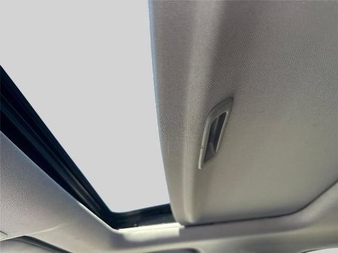 Used 2019 Honda CR-V EX-L image 11