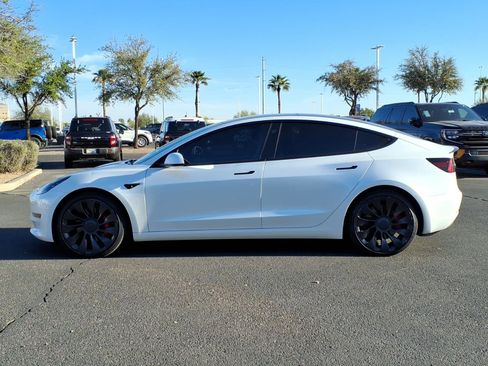 Used 2023 Tesla Model 3 Performance image 2