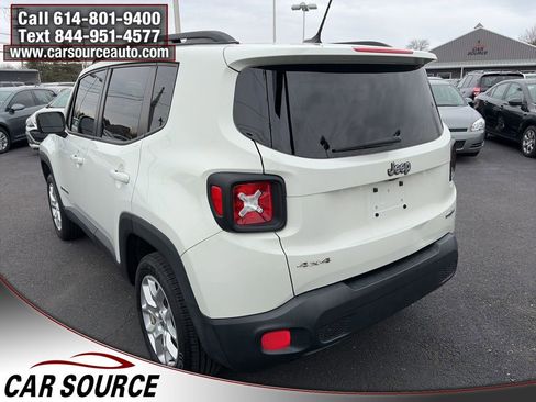 Used 2016 Jeep Renegade Latitude image 8
