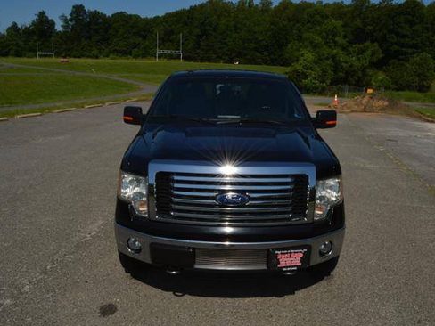 Used 2011 Ford F150 XLT w/ XLT Chrome Pkg AWD/4WD image 9