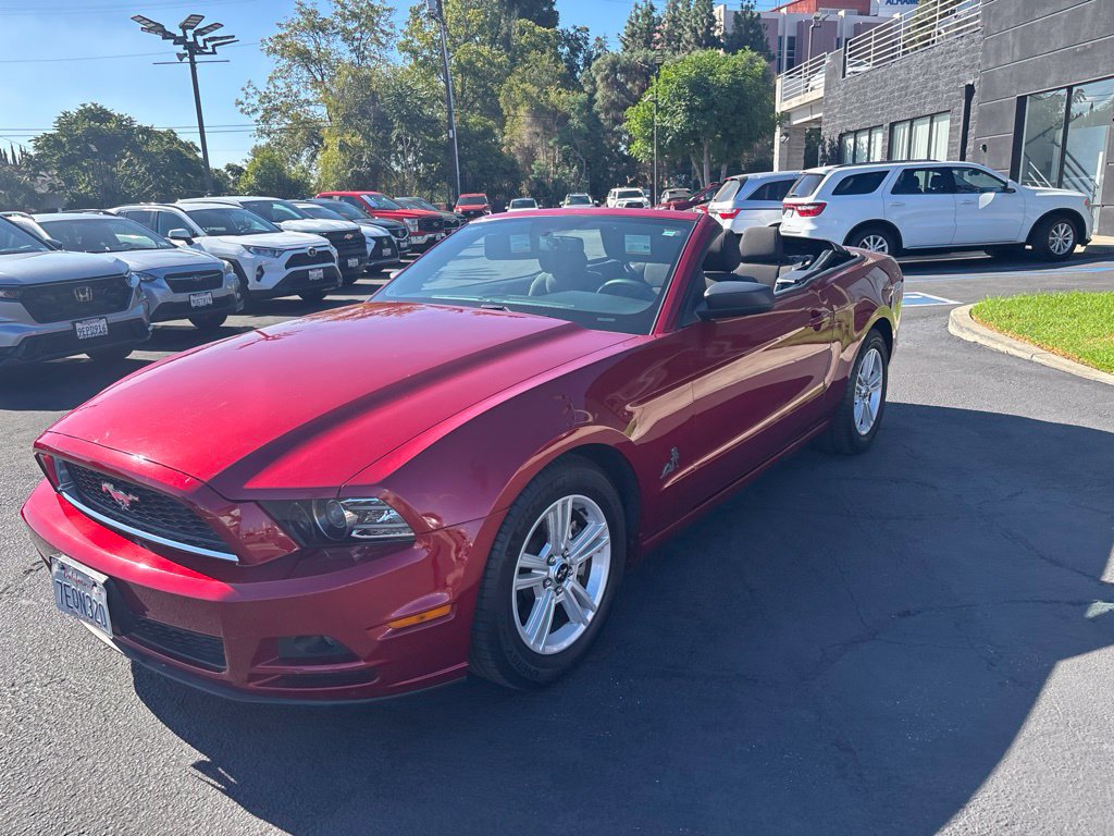 Used 2014 Ford Mustang Convertible w/ Equipment Group 102A RWD image 16