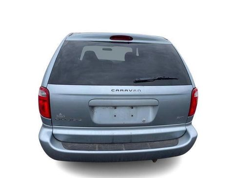 Used 2006 Dodge Caravan SXT image 4
