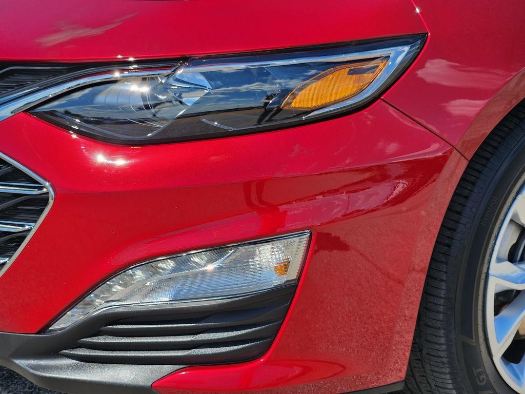 Certified 2024 Chevrolet Malibu LT FWD image 8