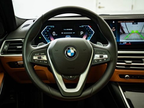 Used 2024 BMW 330i xDrive Sedan w/ Premium Package image 37