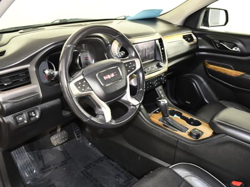 Used 2017 GMC Acadia Denali w/ Technology Package AWD/4WD image 36