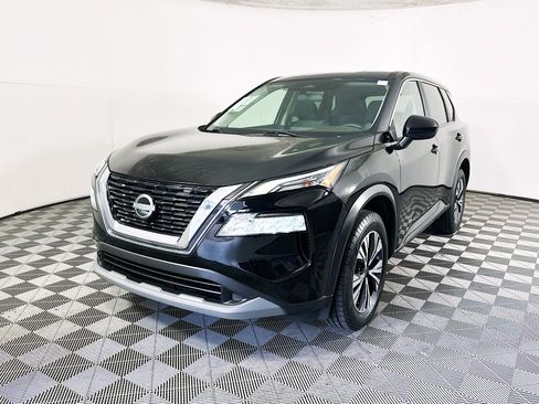 Used 2023 Nissan Rogue SV AWD/4WD image 7