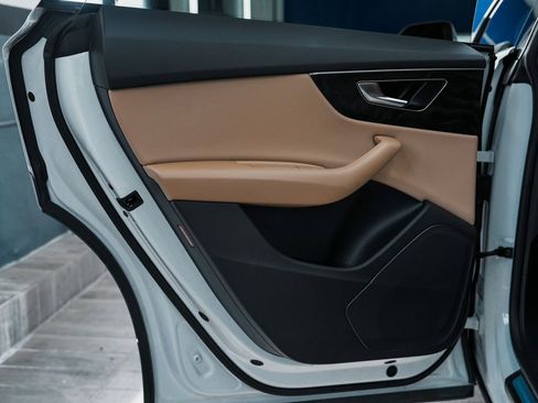 Used 2023 Audi Q8 Premium w/ Convenience Package image 14