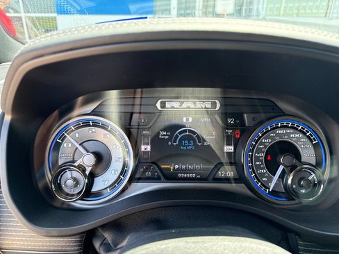 Used 2019 RAM 1500 Limited w/ Advanced Safety Group RWD image 23