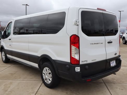 Used 2024 Ford Transit 350 XLT image 8