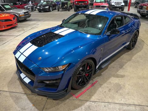 Used 2022 Ford Mustang Shelby GT500 w/ Technology Package image 15