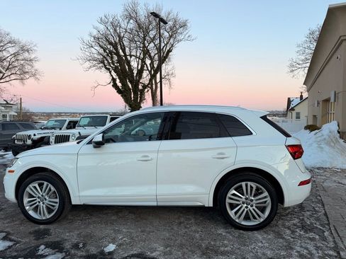 Used 2018 Audi Q5 Prestige w/ Prestige Package AWD/4WD image 4