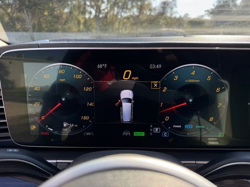 Used 2020 Mercedes-Benz GLS 580 4MATIC image 41