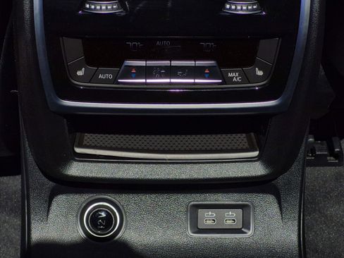 New 2026 BMW X7 xDrive40i image 41