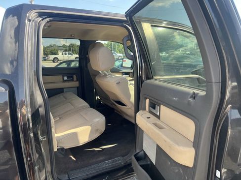 Used 2013 Ford F150 XLT w/ Mid Equipment Group image 12