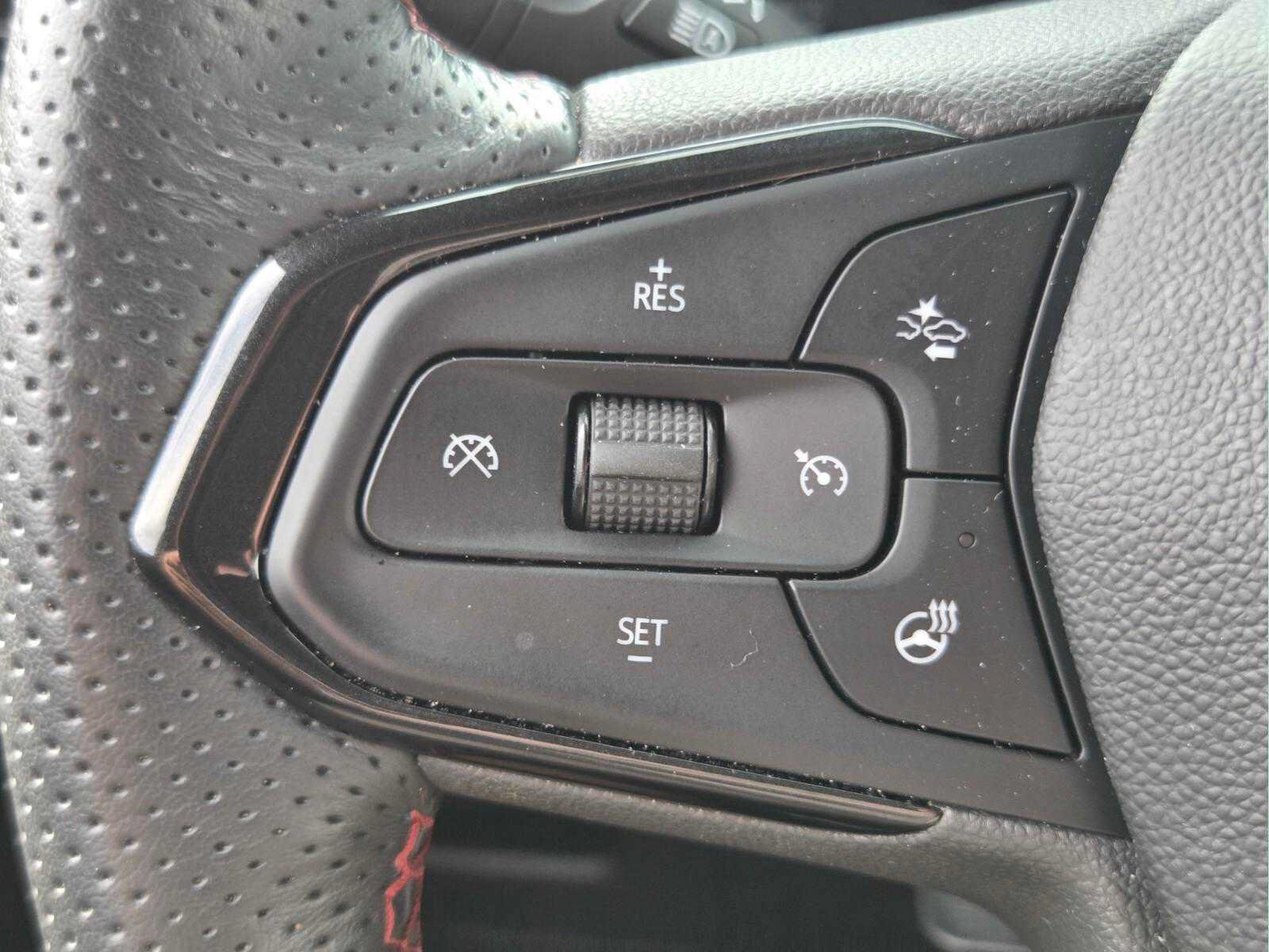 Used 2023 Chevrolet TrailBlazer RS FWD image 28