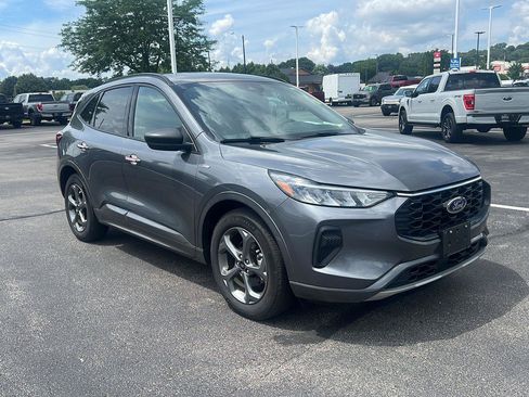 Used 2024 Ford Escape ST-Line w/ Equipment Group 301A FWD image 2