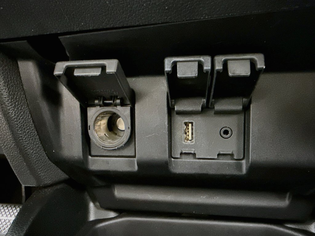 Used 2017 Honda Fit LX image 16