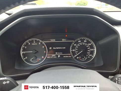 Used 2024 Mitsubishi Outlander SE FWD image 19