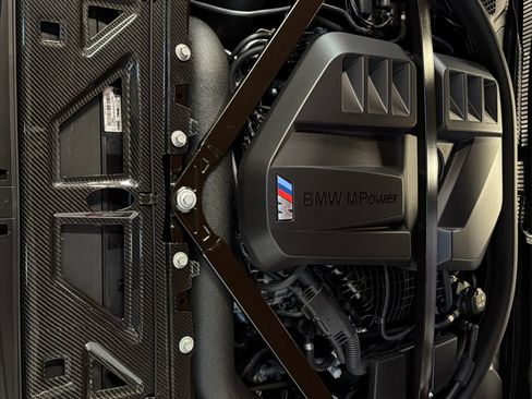 Used 2024 BMW M2 w/ Carbon Package image 24