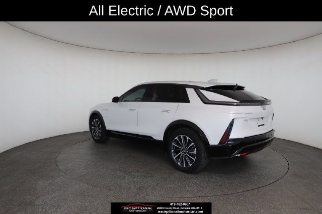 Used 2024 Cadillac Lyriq Sport w/ LPO, Floor Liner Package AWD/4WD image 11