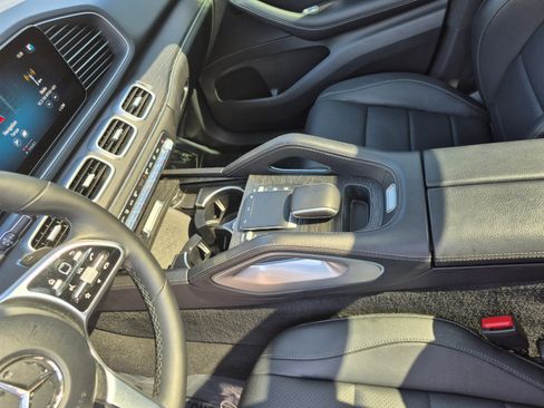 Used 2023 Mercedes-Benz GLE 450 4MATIC image 24