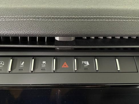 New 2026 Jeep Grand Cherokee Limited AWD/4WD image 22