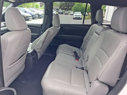 Used 2023 Honda Passport EX-L image 18