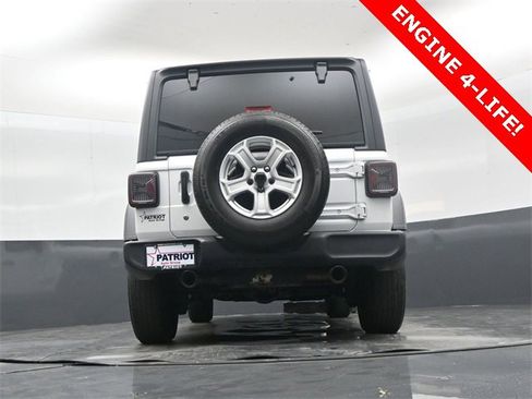 Used 2020 Jeep Wrangler Unlimited Sport S image 39