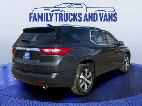 Used 2018 Chevrolet Traverse LT image 5