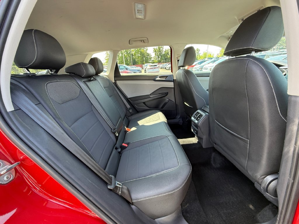 Used 2024 Volkswagen Taos SE AWD/4WD image 21