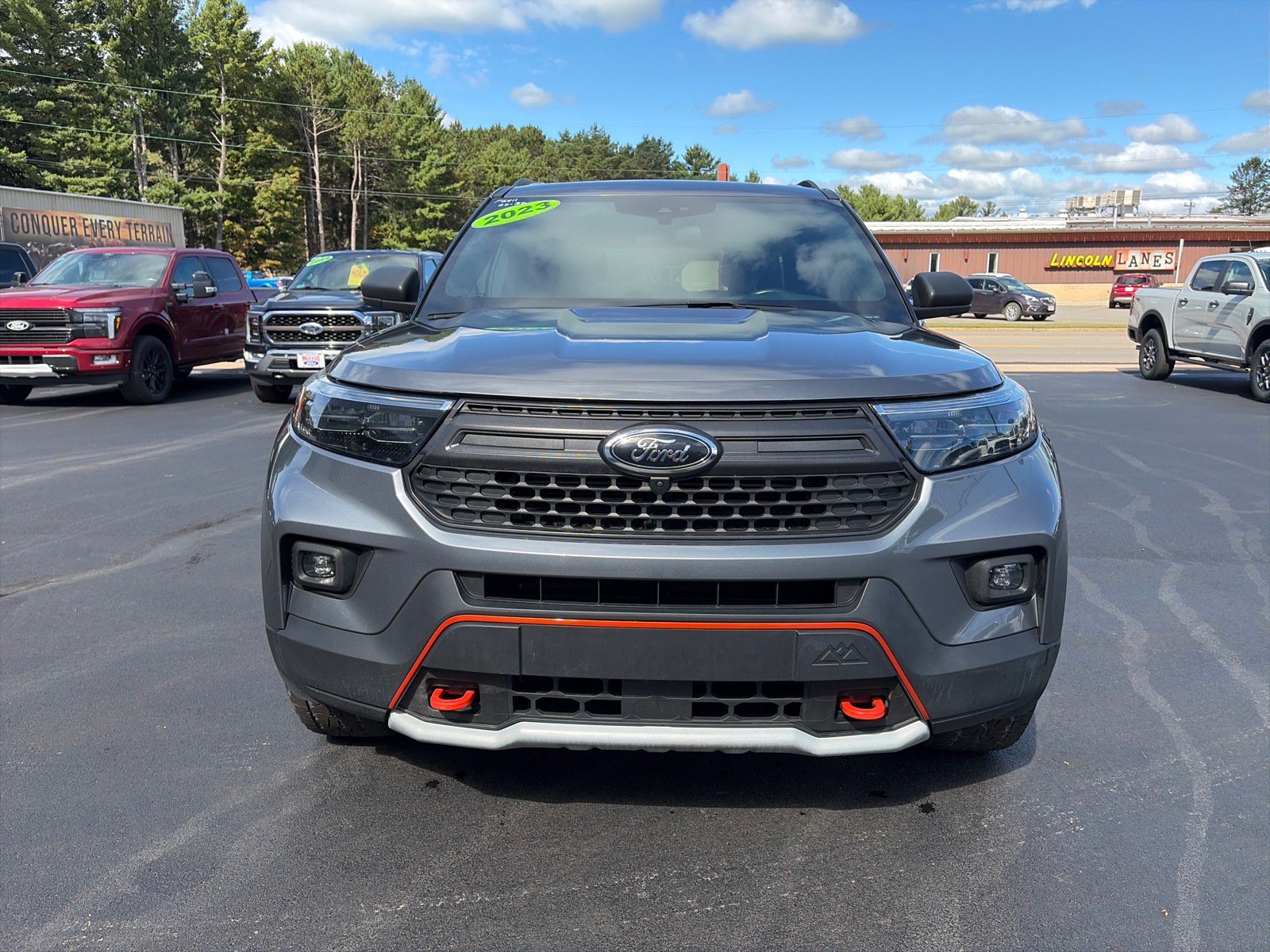Used 2023 Ford Explorer Timberline AWD/4WD image 2