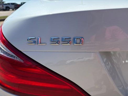 Used 2016 Mercedes-Benz SL 550 image 9