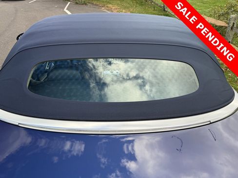 Used 2023 Bentley Continental GT Azure image 14