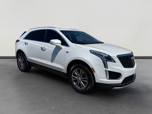 Used 2022 Cadillac XT5 Premium Luxury w/ Technology Package FWD image 7