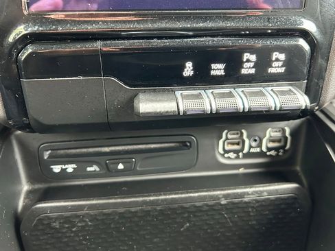 Used 2019 RAM 1500 Sport w/ Level 2 Equipment Group AWD/4WD image 29