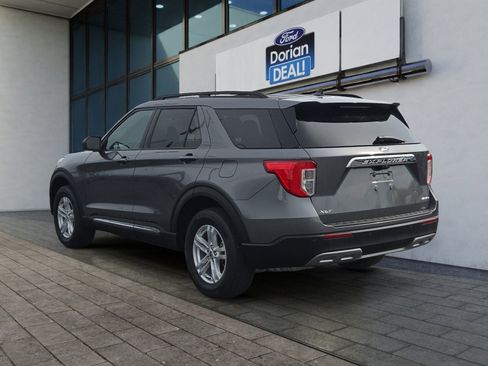 Certified 2023 Ford Explorer XLT w/ Equipment Group 202A AWD/4WD image 5